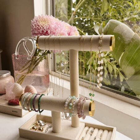 WOODEN SWING Jewelry Stand – ฐานตั้งโชว์แบบชิงช้าไม้**